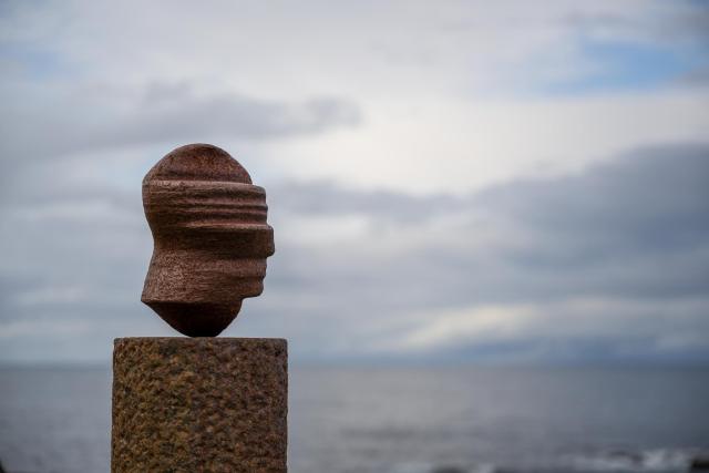 The sculpture "Head" by Markus Raetz in Eggum on the Lofoten