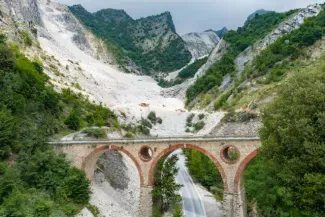 Die Steinbrüche von Carrara