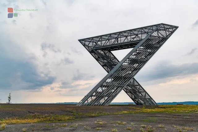 Das Saarpolygon in Ensdorf aus verschiedenen Perspektiven