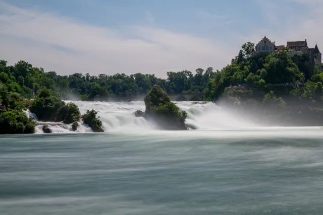 Der Rheinfall bei Schaffhausen