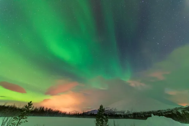 Northern lights in the Lyngenfjord Alps at the seventieth latitude