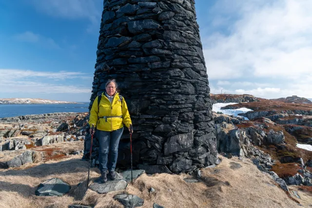 Kletterei zum nördlichen Leuchtfeuer im Norden der Insel Vardøya 