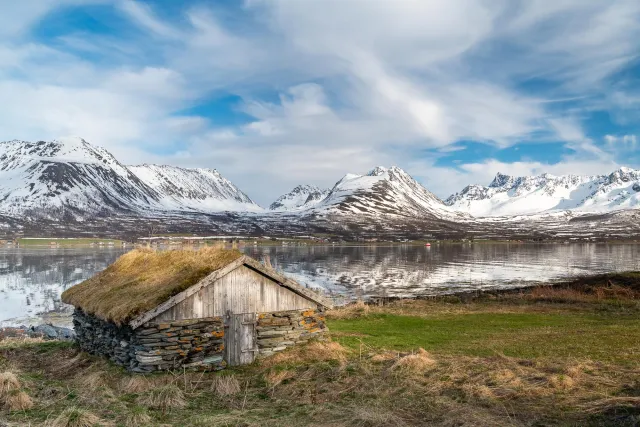 Die Lyngenfjordalpen