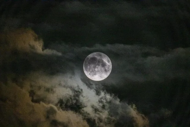 Full moon with plane on 08/30/2023